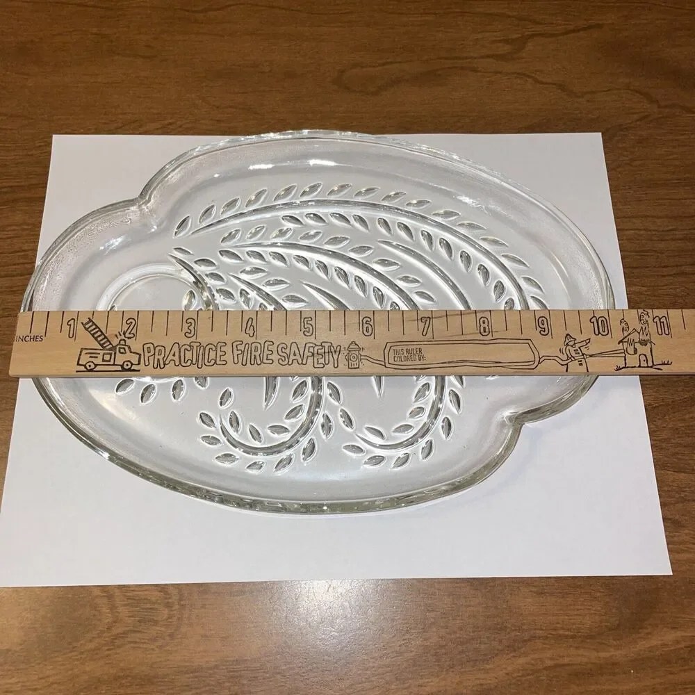 Lot Of 4 Vintage Federal Glass Homestead Wheat Hospitality Snack Plates 10” Oval
